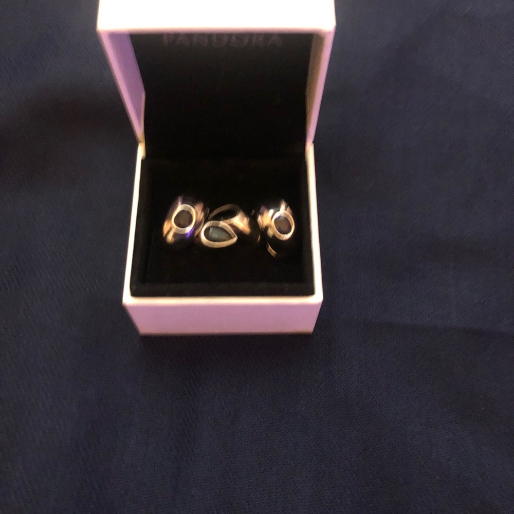 Earring & Ring Set - Picture 2 of 9
